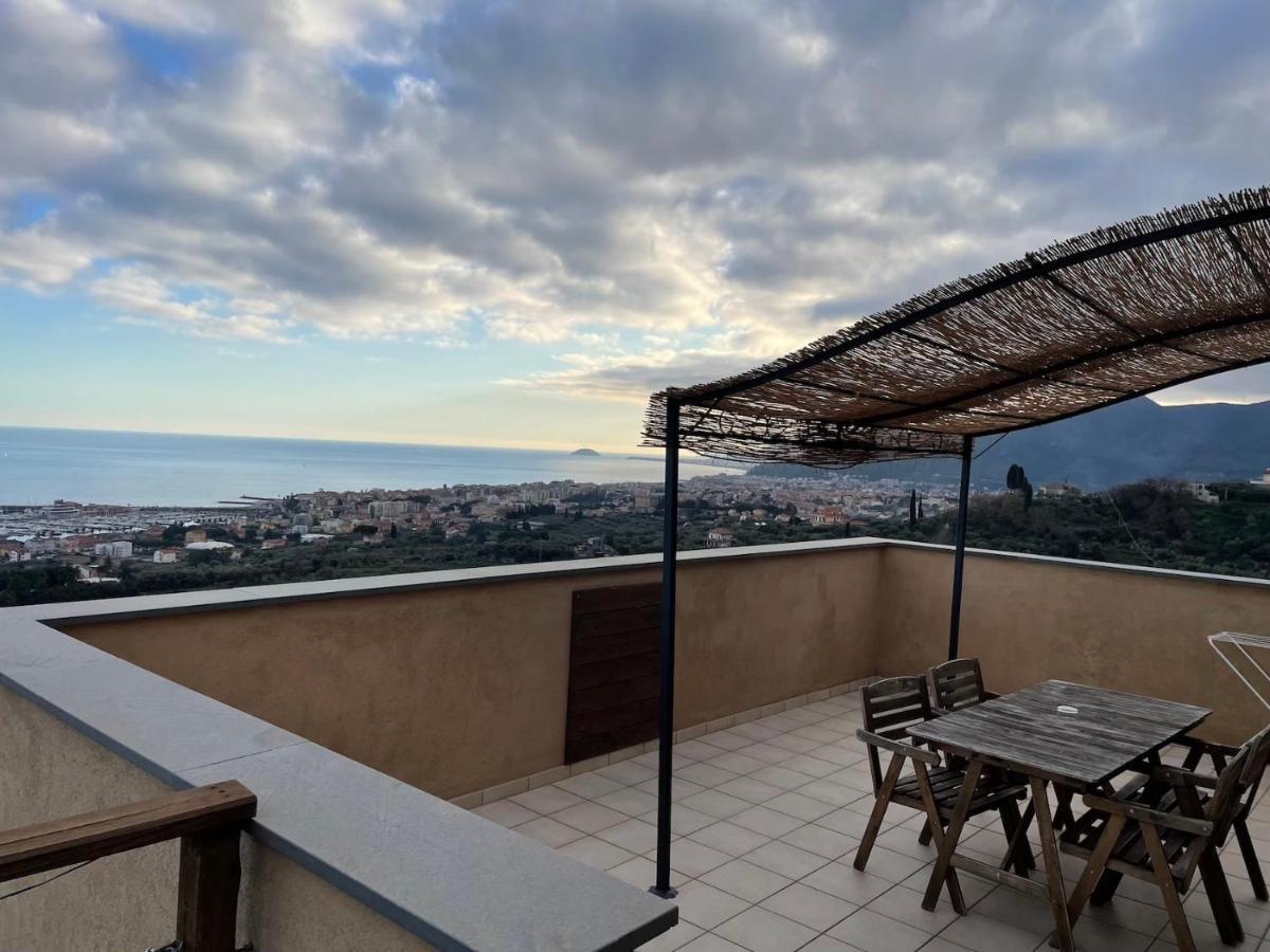 Agriturismo "I Castellari" Pietra Ligure Exterior foto