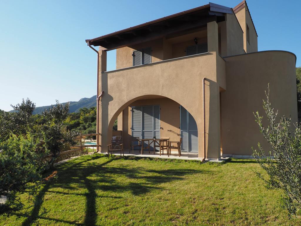 Agriturismo "I Castellari" Pietra Ligure Exterior foto