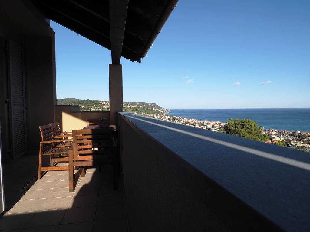 Agriturismo "I Castellari" Pietra Ligure Exterior foto
