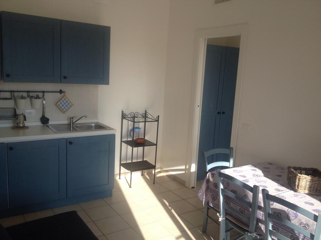 Agriturismo "I Castellari" Pietra Ligure Habitación foto