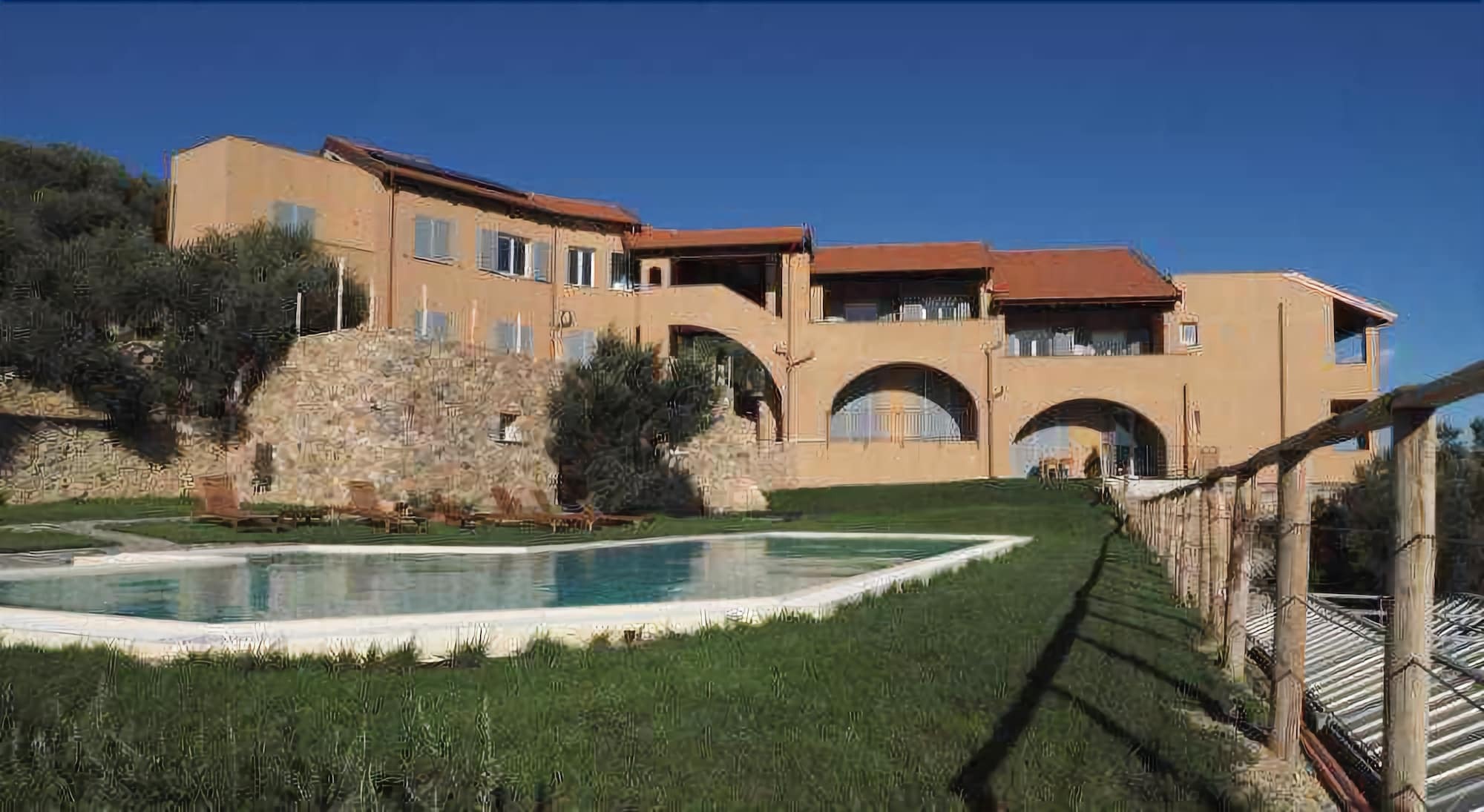 Agriturismo "I Castellari" Pietra Ligure Exterior foto